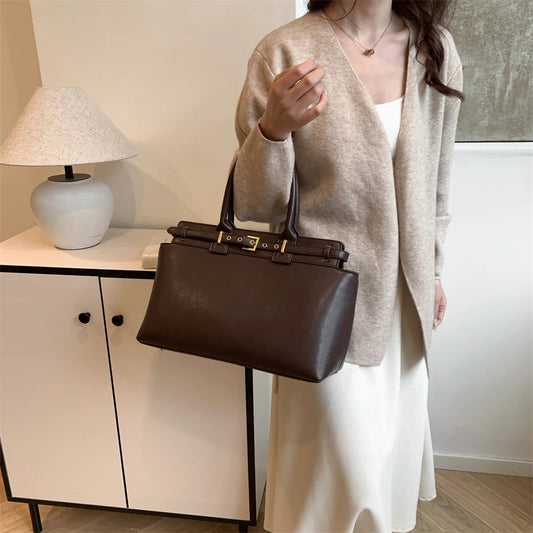 ZELVIA Large Size Luxury Designer