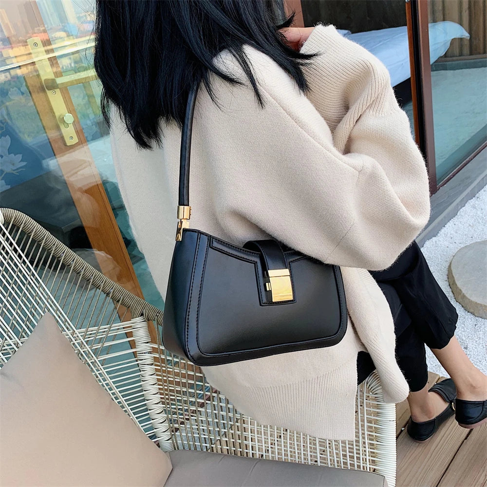 ZELVIA Trendy Handbag